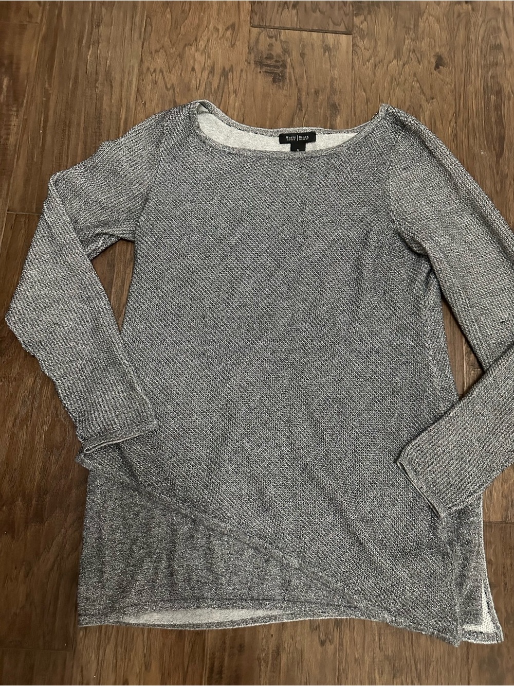 WHITE HOUSE BLACK MARKET WHBM Silver Metallic Asymmetrical Hem Sweater Size M